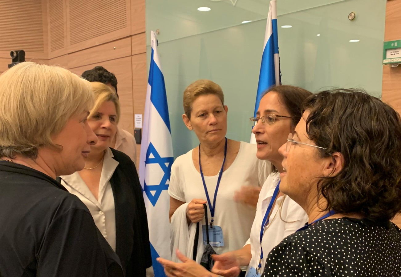 Forum Dvorah members at the Knesset.